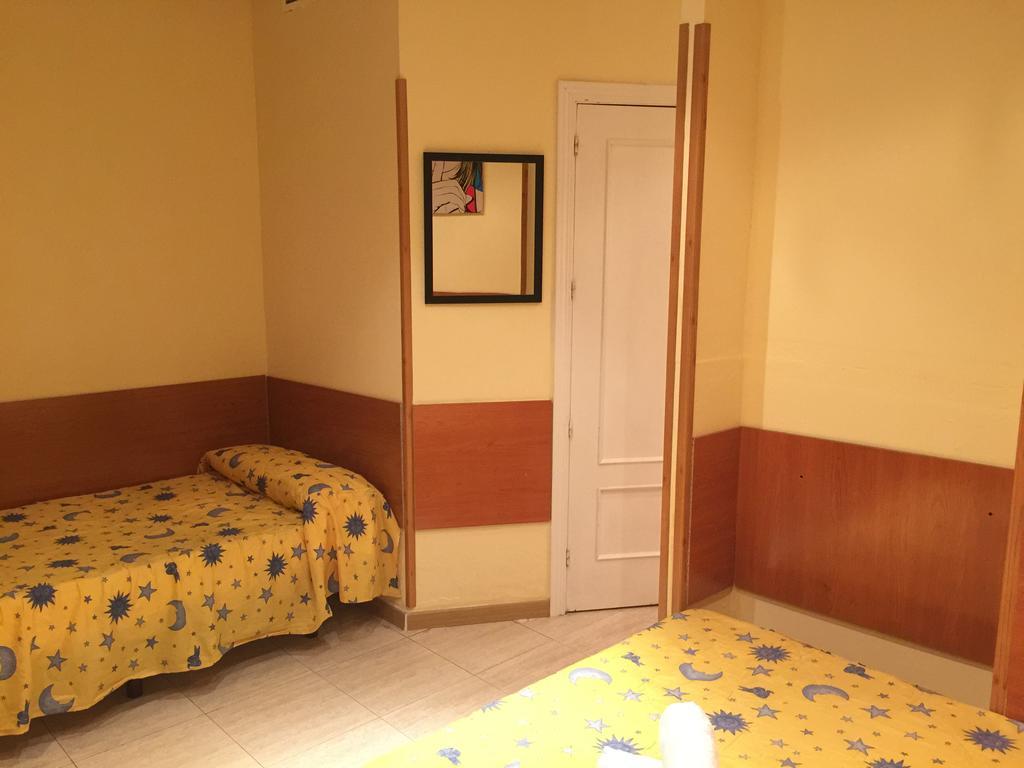 Apartamentos Sleeping In Madrid Apartamento Madrid