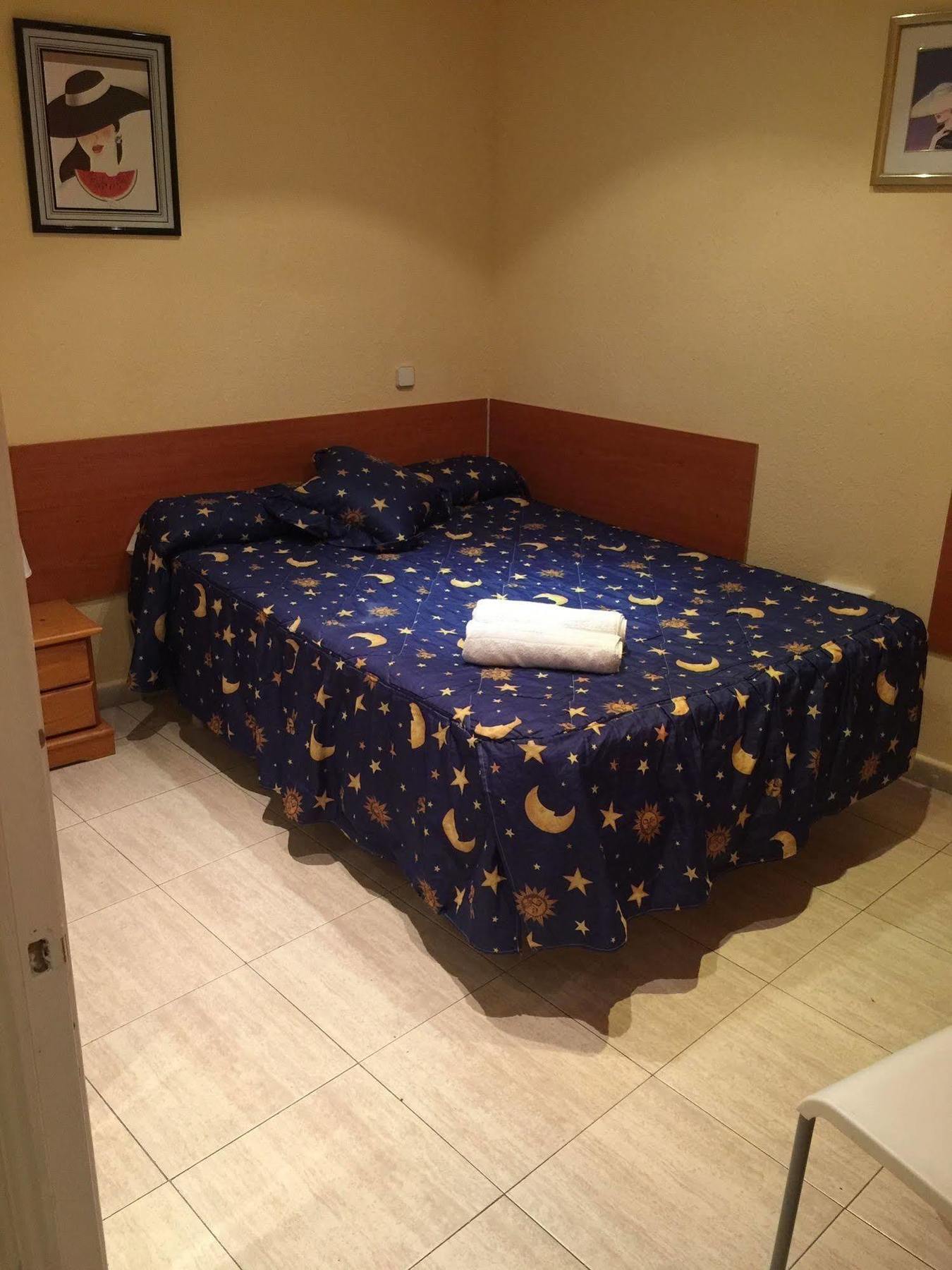 Apartamento Apartamentos Sleeping In Madrid *
